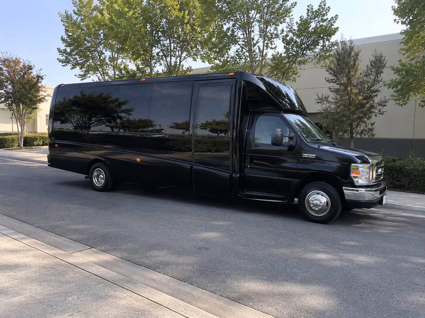 Boston Birthday, Sweet 16, & Quinceañera Party Bus Rentals